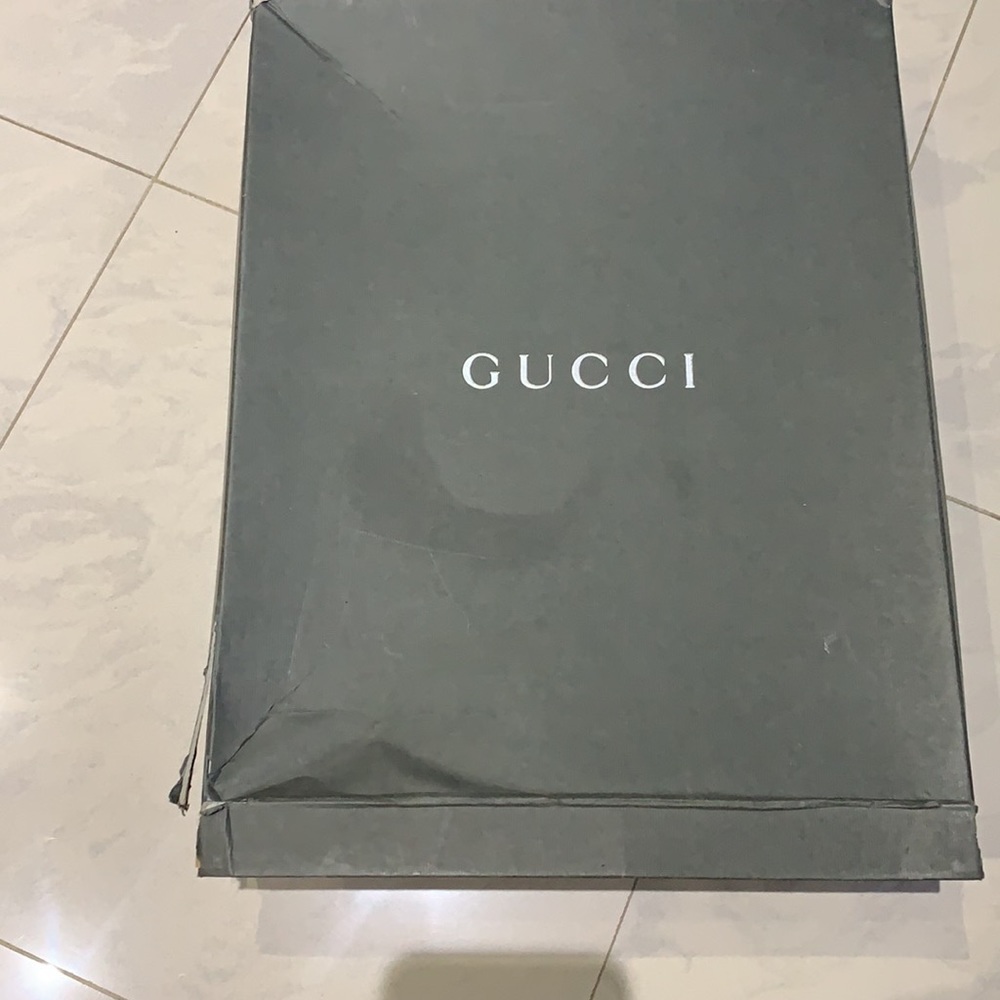Gucci suede boots - Picture 9 of 14